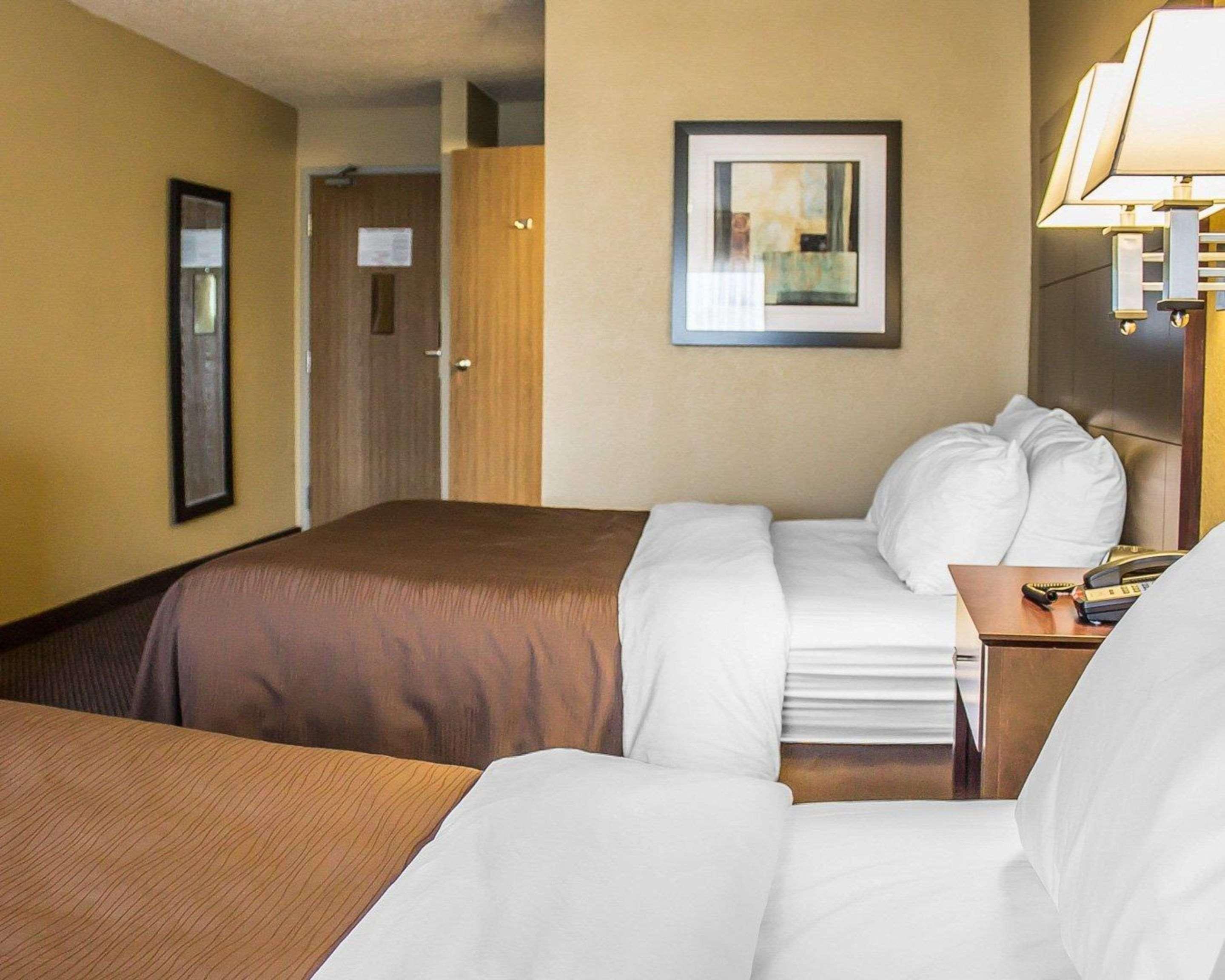 Quality Inn & Suites Sturgeon Bay Eksteriør bilde