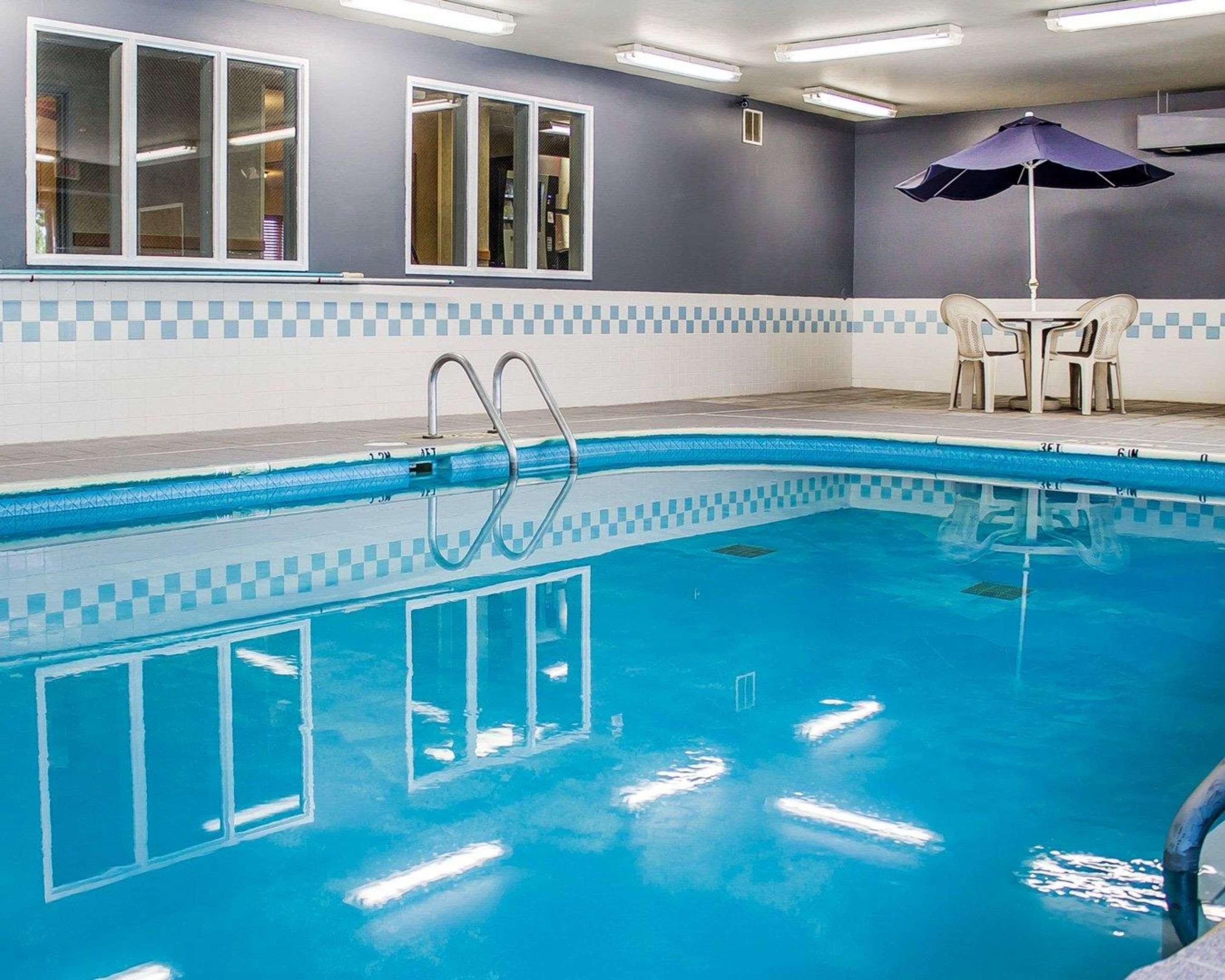 Quality Inn & Suites Sturgeon Bay Eksteriør bilde