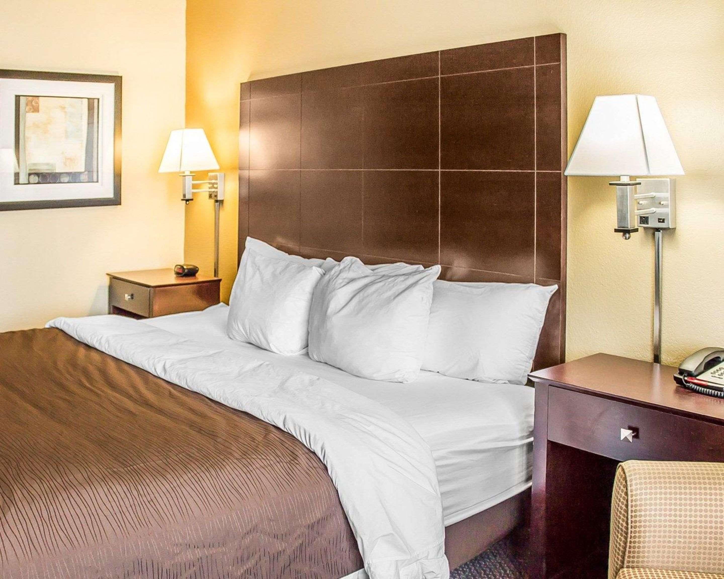 Quality Inn & Suites Sturgeon Bay Eksteriør bilde