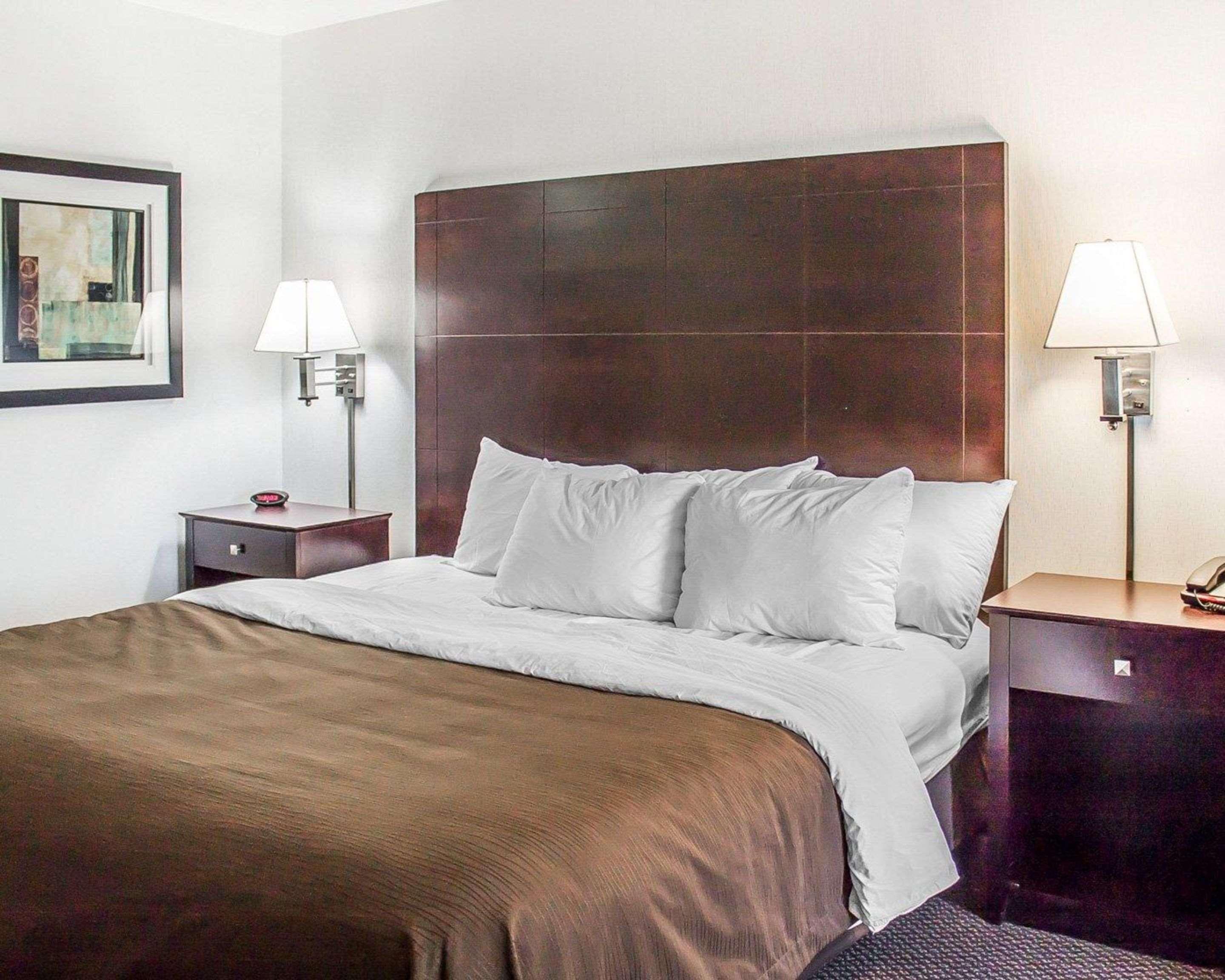 Quality Inn & Suites Sturgeon Bay Eksteriør bilde