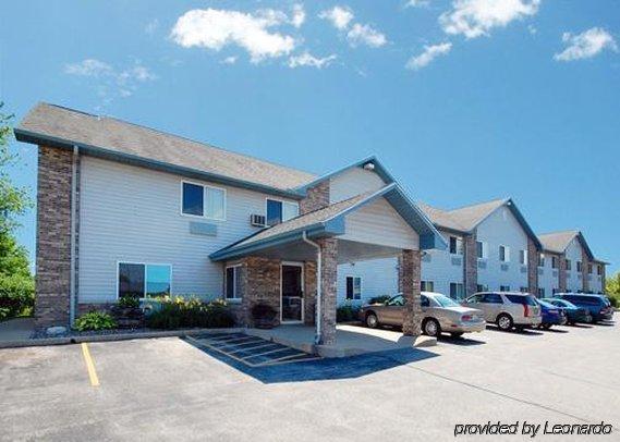 Quality Inn & Suites Sturgeon Bay Eksteriør bilde