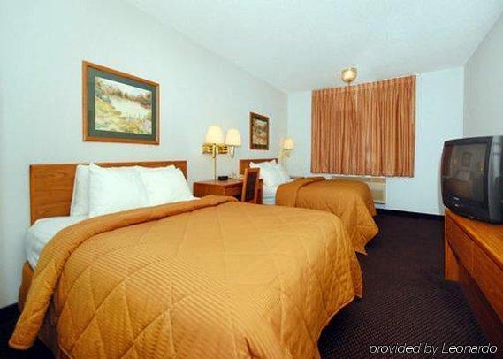 Quality Inn & Suites Sturgeon Bay Rom bilde