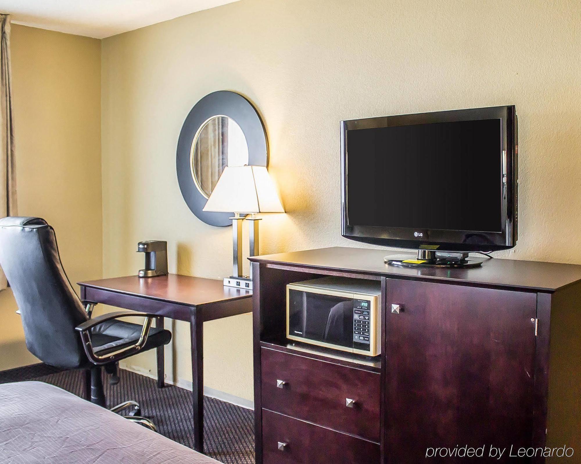 Quality Inn & Suites Sturgeon Bay Eksteriør bilde